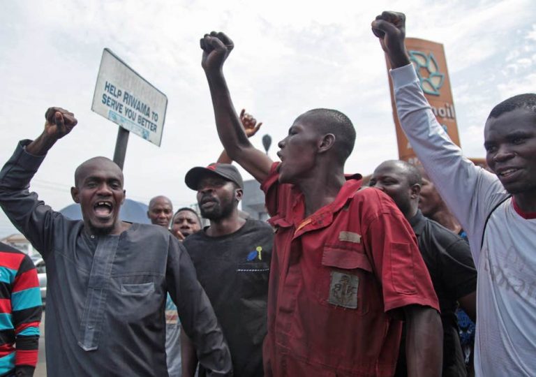 Deux Journalistes Agressés Pendant les Elections tandis que la Couverture des Scrutins Devient Dangereuse pour les Médias au Nigeria