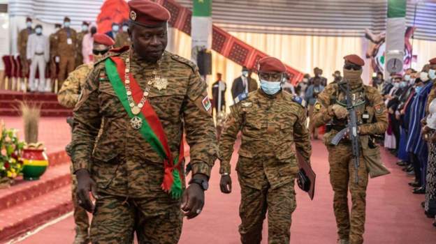 Burkina Faso : Une mise en garde contre les fausses nouvelles suscitent de vives réactions